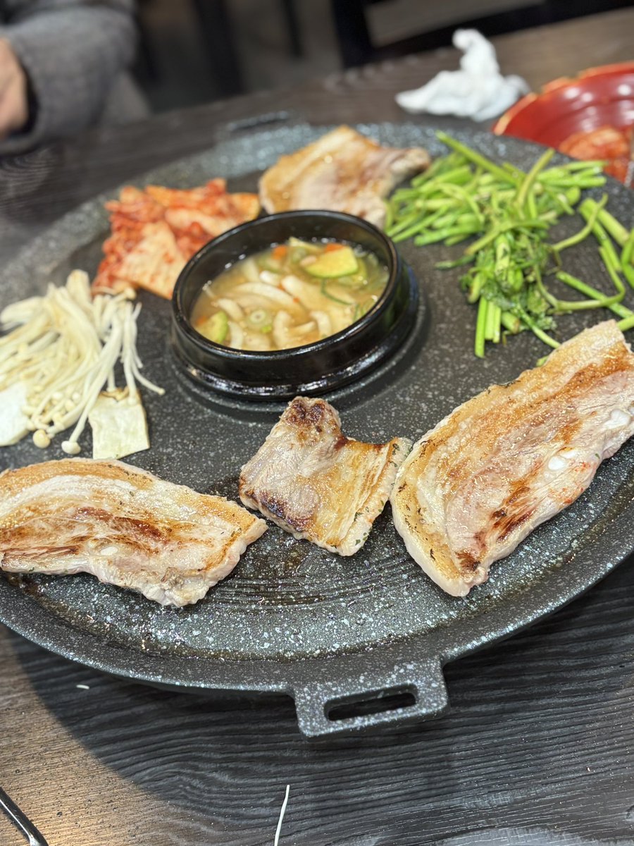 なぎさ（나기사） tweet media