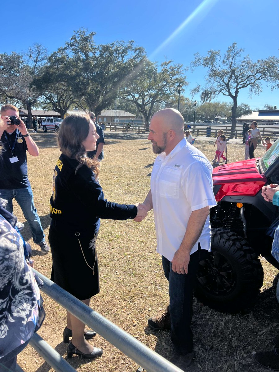 Jay Collins tweet media