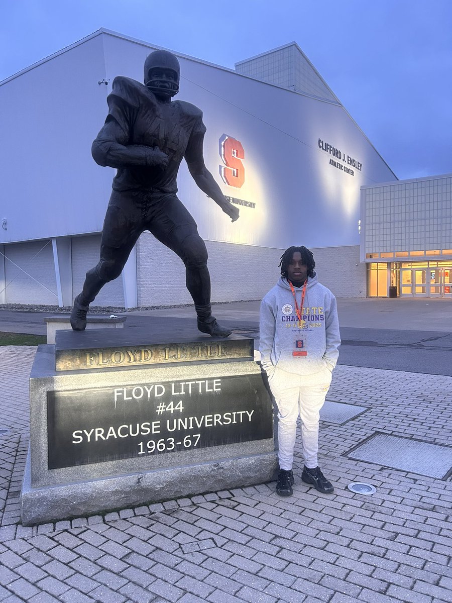 MEKHI MIKE tweet media