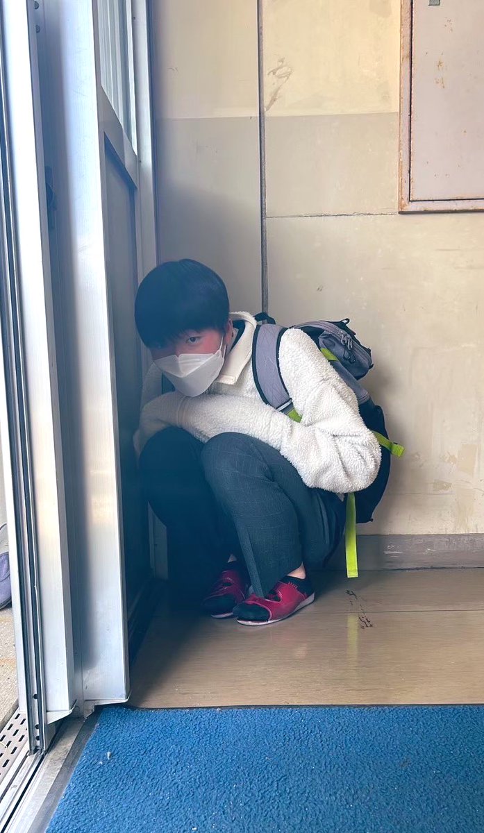 はねもち tweet media