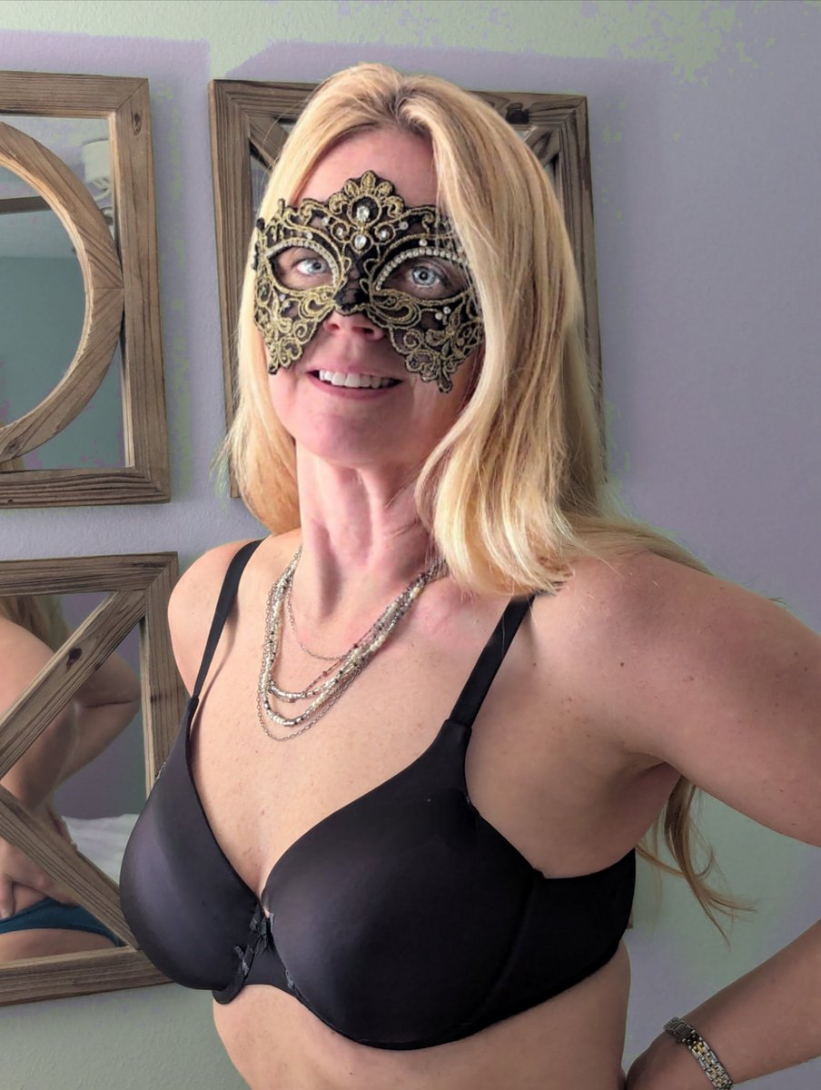 MightbeaMYLF tweet media