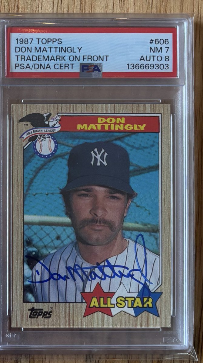 Almost all my cards are wrestling cards, but my all time favorite baseball player is Don Mattingly. Donnie Baseball has changed his signature a lot over the years. This signature is an older style and on one of my favorite cards.