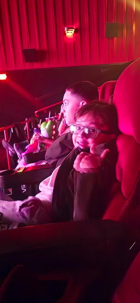 chapin4life's tweet image. Honoring a community member today @AprilSojka🕊️ Just brought a family of 7 out to experience the theater experience we all fight for. There’s no better way to support your local AMC. A little pregame action before I walk in myself #lfg #AMCAlist #Shareholder #AprilForApril