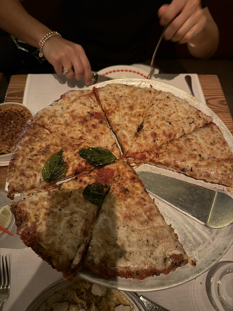 𝓚𝓵𝓪𝓾𝓼 (@mercerdeior) on Twitter photo 