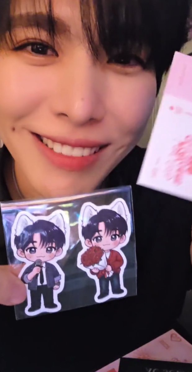 유하ᰔ tweet media