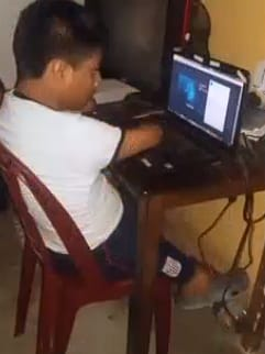 SAITAMM_xd's tweet photo. #PROYEKTA2 hola papus, miren mi curi papays. @Grifvoid https://t.co/BybXHrLW8I
