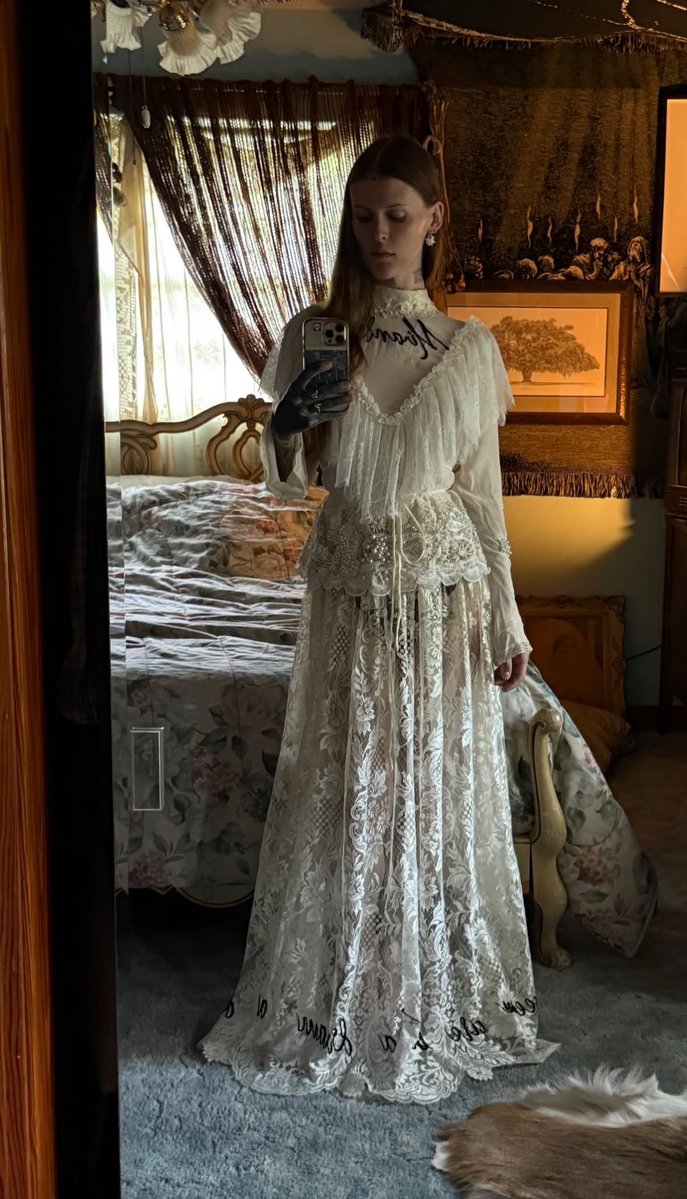 club cain tweet media