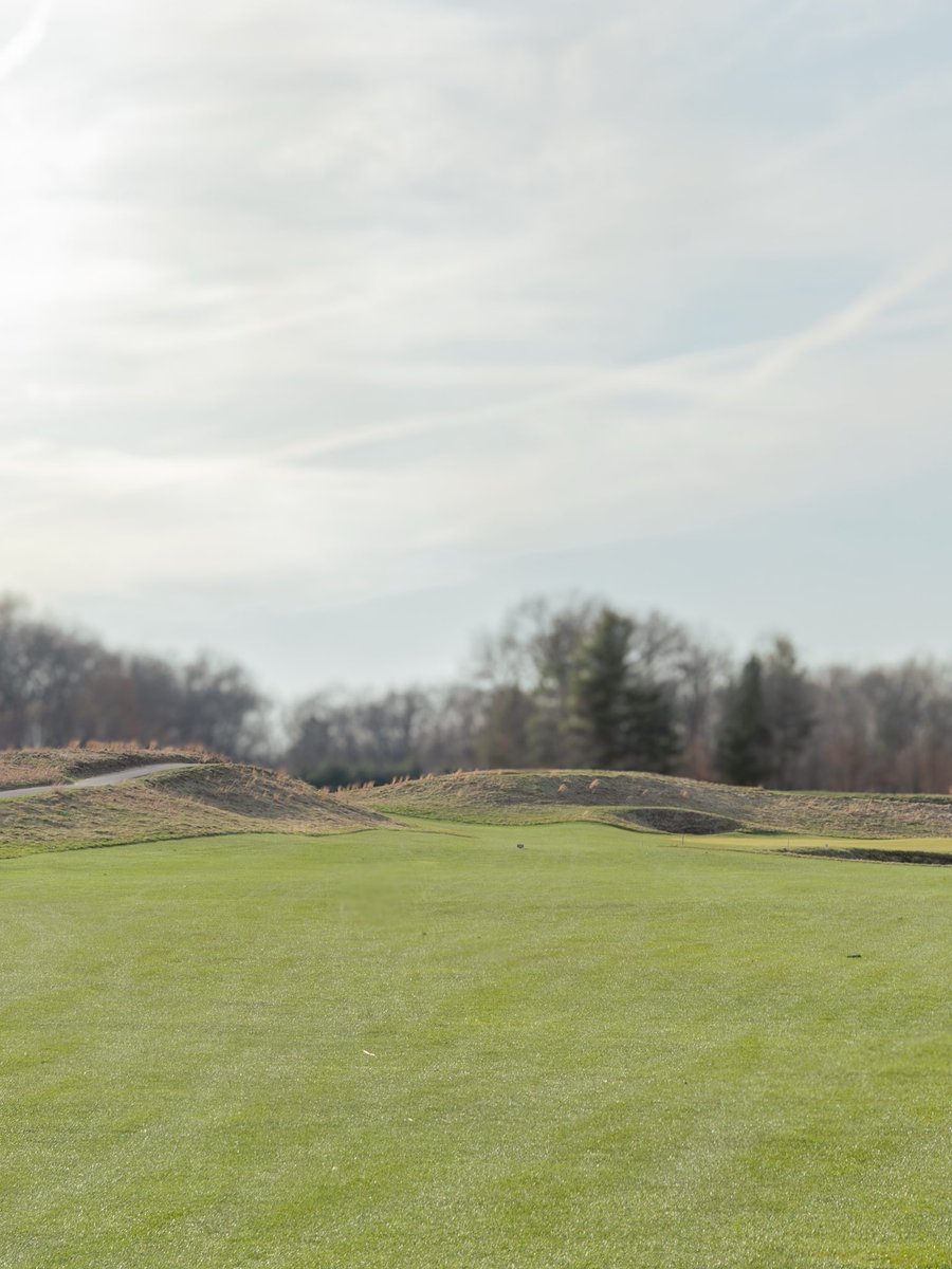 DSGCGOLF's tweet image. Wish this weather was just an April Fools joke… 🥶🌧️💧

We’re ready for sunshine, not this. Warmer days (and golf days) are coming soon… we hope. 

#DiamondSpringsGolf #AprilFool #MichiganWeather