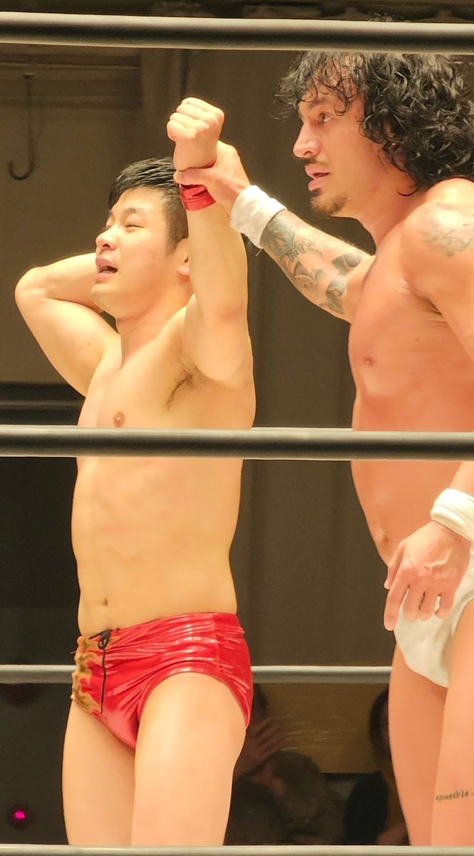 88r_e_n_a88's tweet photo. 4月1日 後楽園ホール
綺麗な涙だったなぁ🥹🥹🥹🫰✨
#noah_ghc #小田嶋大樹 #losintocables https://t.co/NrAn9mq2XG