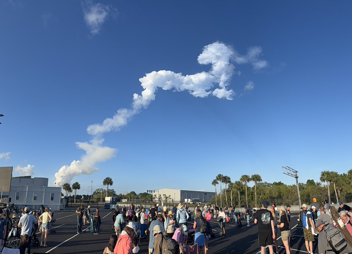 Mimi 💫 tweet media