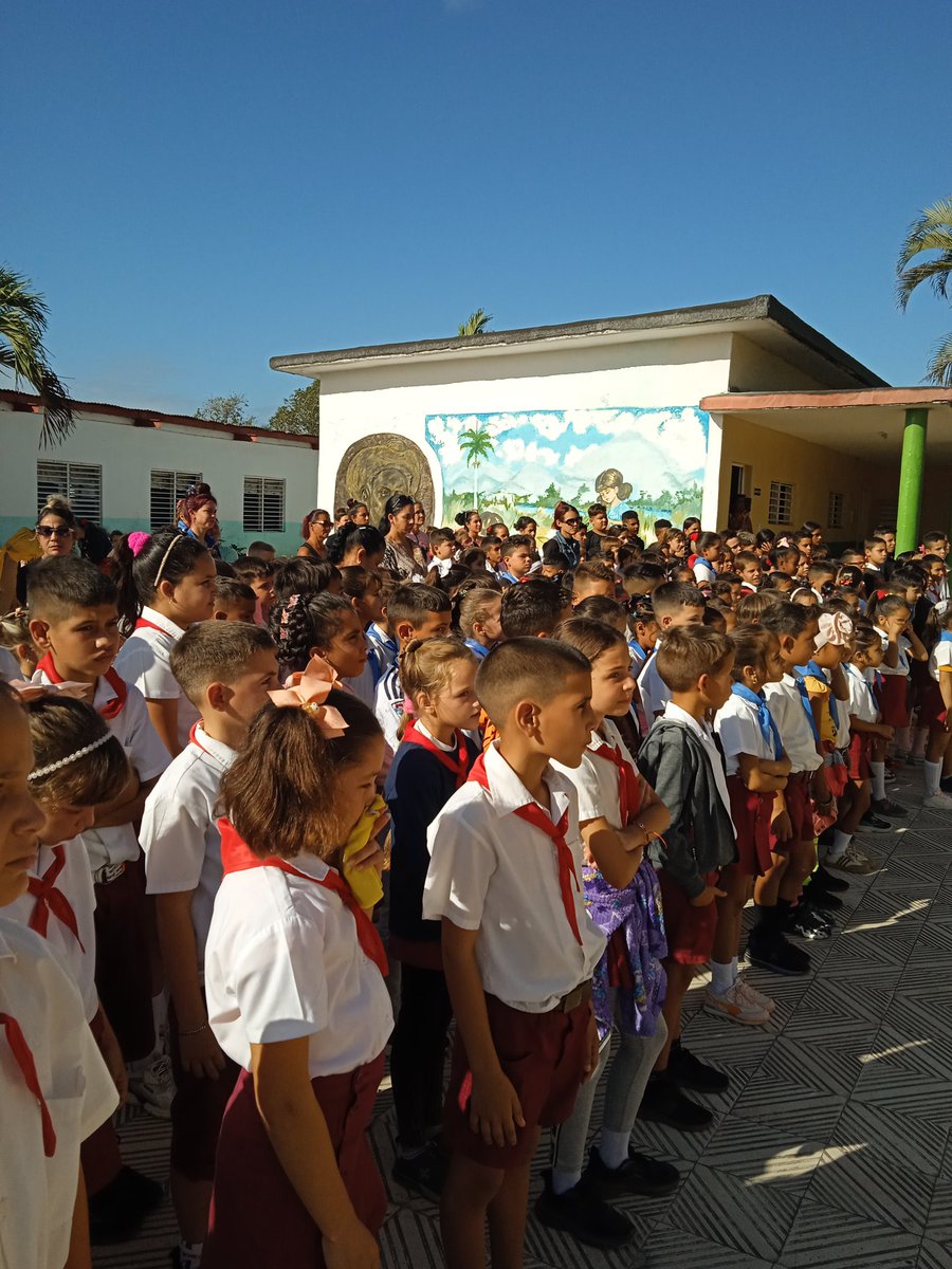 Desarrollo #Majibacoa el Acto Municipal por el 4 de Abril. Demostrando que #SomosContinuidad  #EnMajibacoaSiSePuede #PorLasTunasLaVictoria