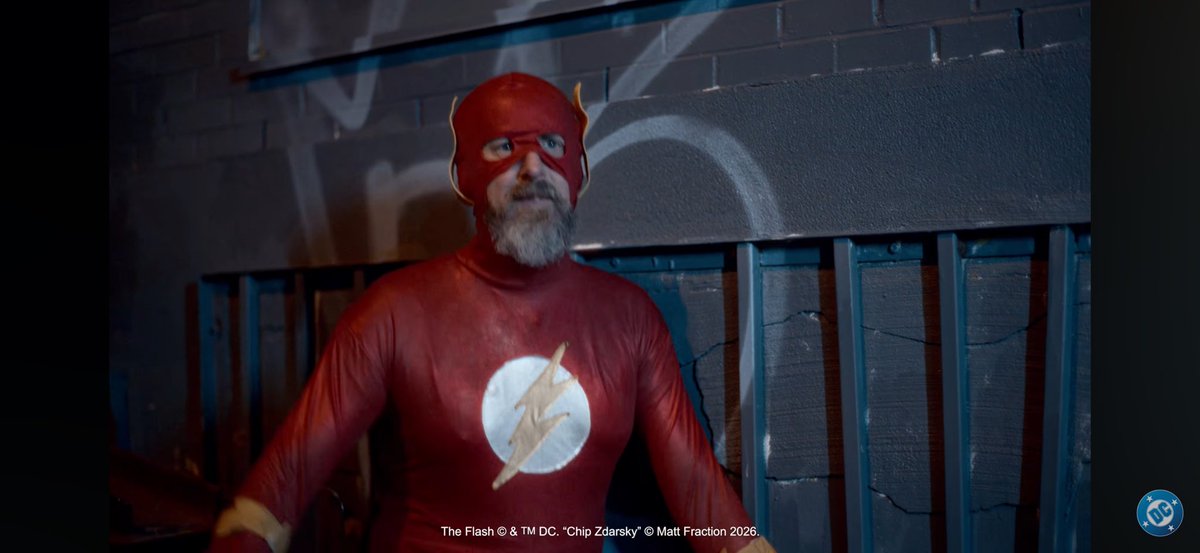 AshLovezMedia tweet media