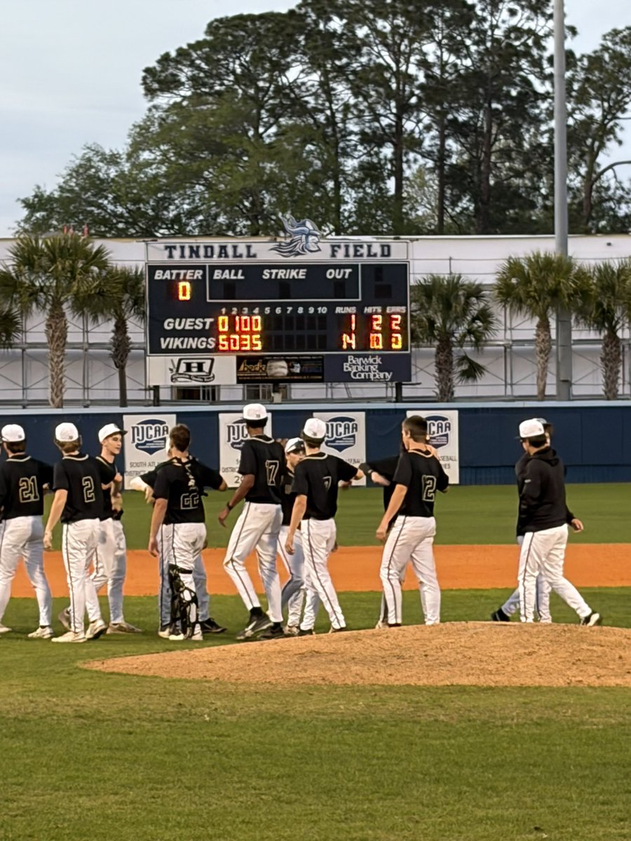 Doug Brown tweet media