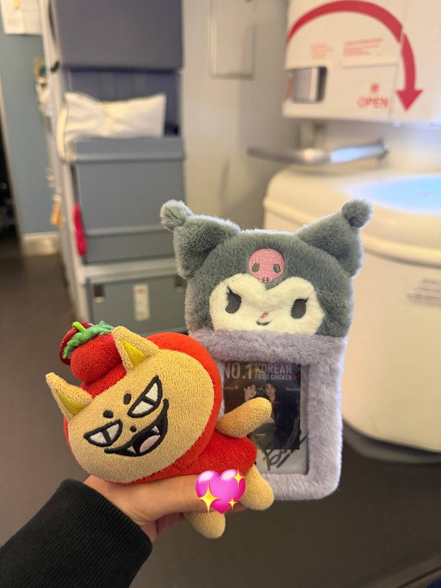 Navi ·͜· tweet media