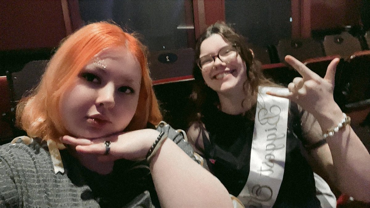 #HWAABP #edaabp toronto i am in u again HAYLEY WILLIAMS NIGHT 2