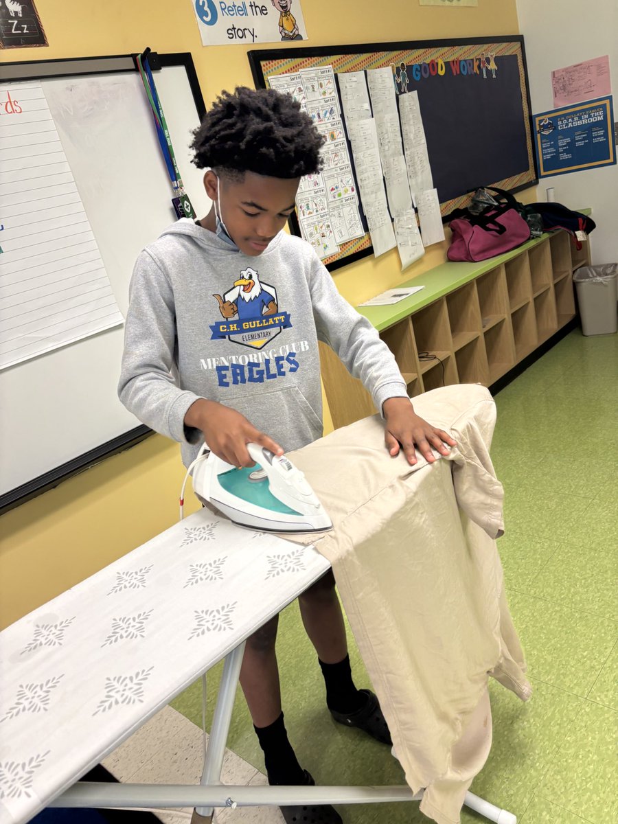 GullattES tweet media