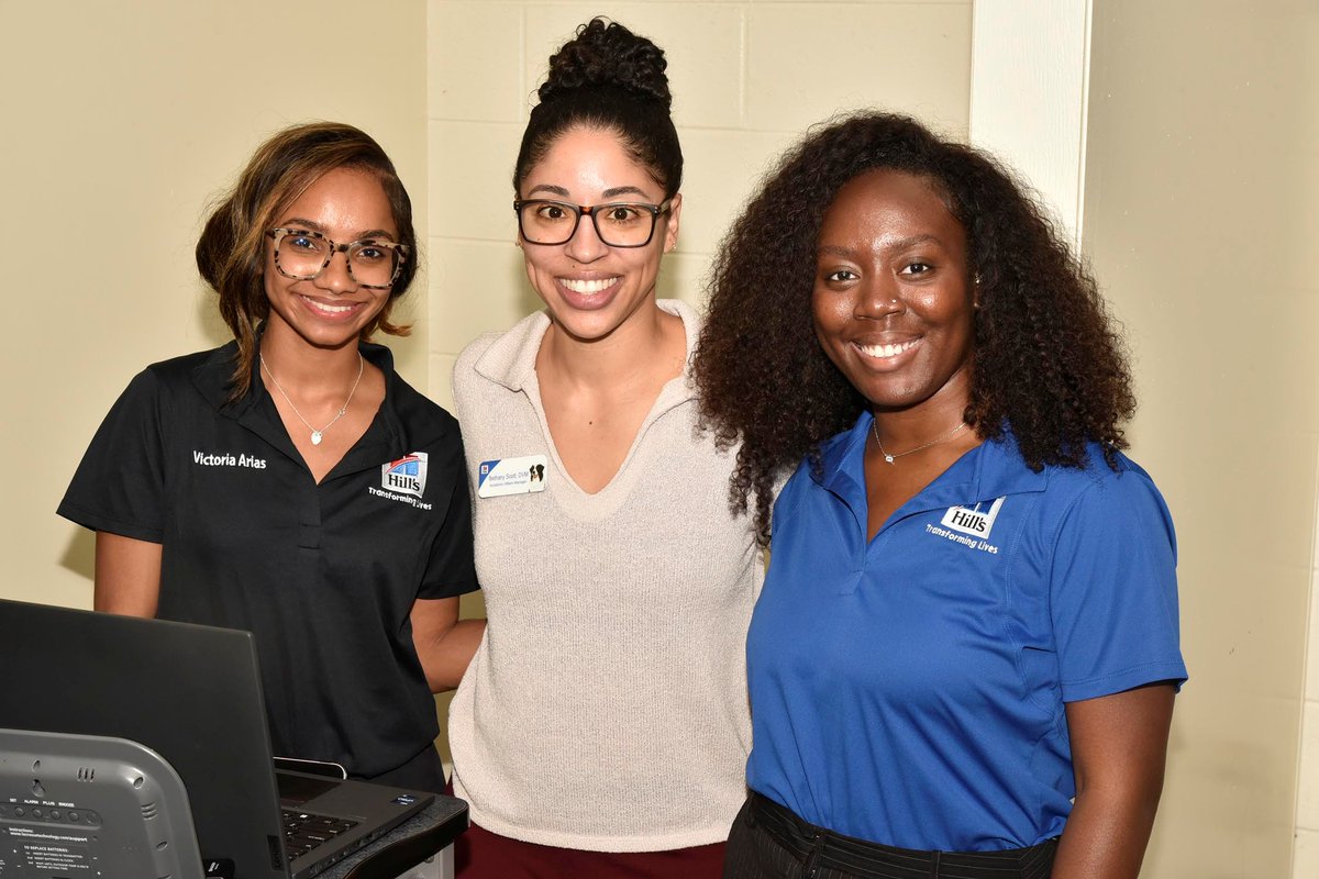 CVMTU's tweet photo. Thank you to our #TUCVM 2014 alum Dr. Bethany Scott for the Hill’s Lunch and Learn presentation on March 31st that she gave on the growing issue of pet obesity. It was both informative and engaging for TUCVM students! https://t.co/EK1fQeghQr