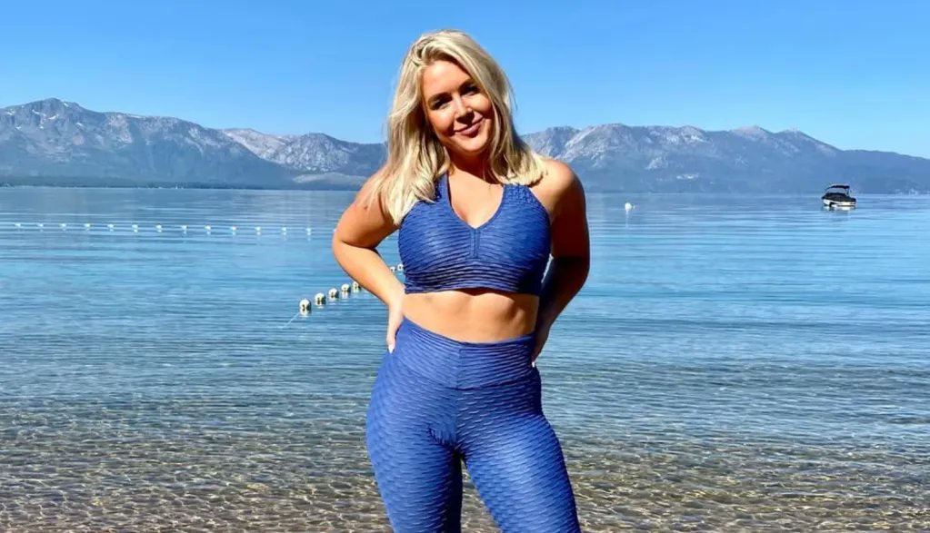 Elvis H. Christ tweet media