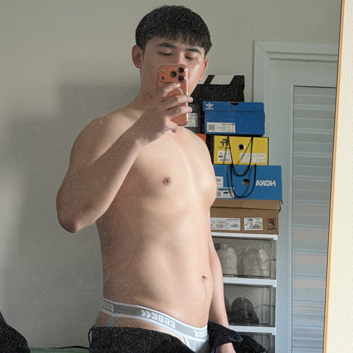 กอกาย tweet media