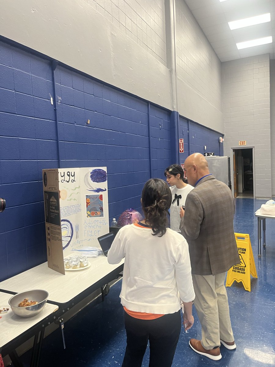 Chef Megan Tapia tweet media