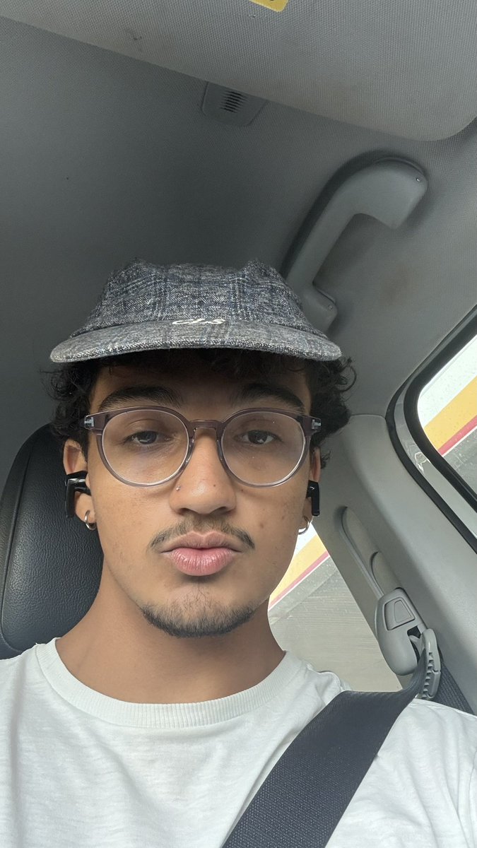 Seu chapa Makonha Muito Forte do Montese🦧 tweet media