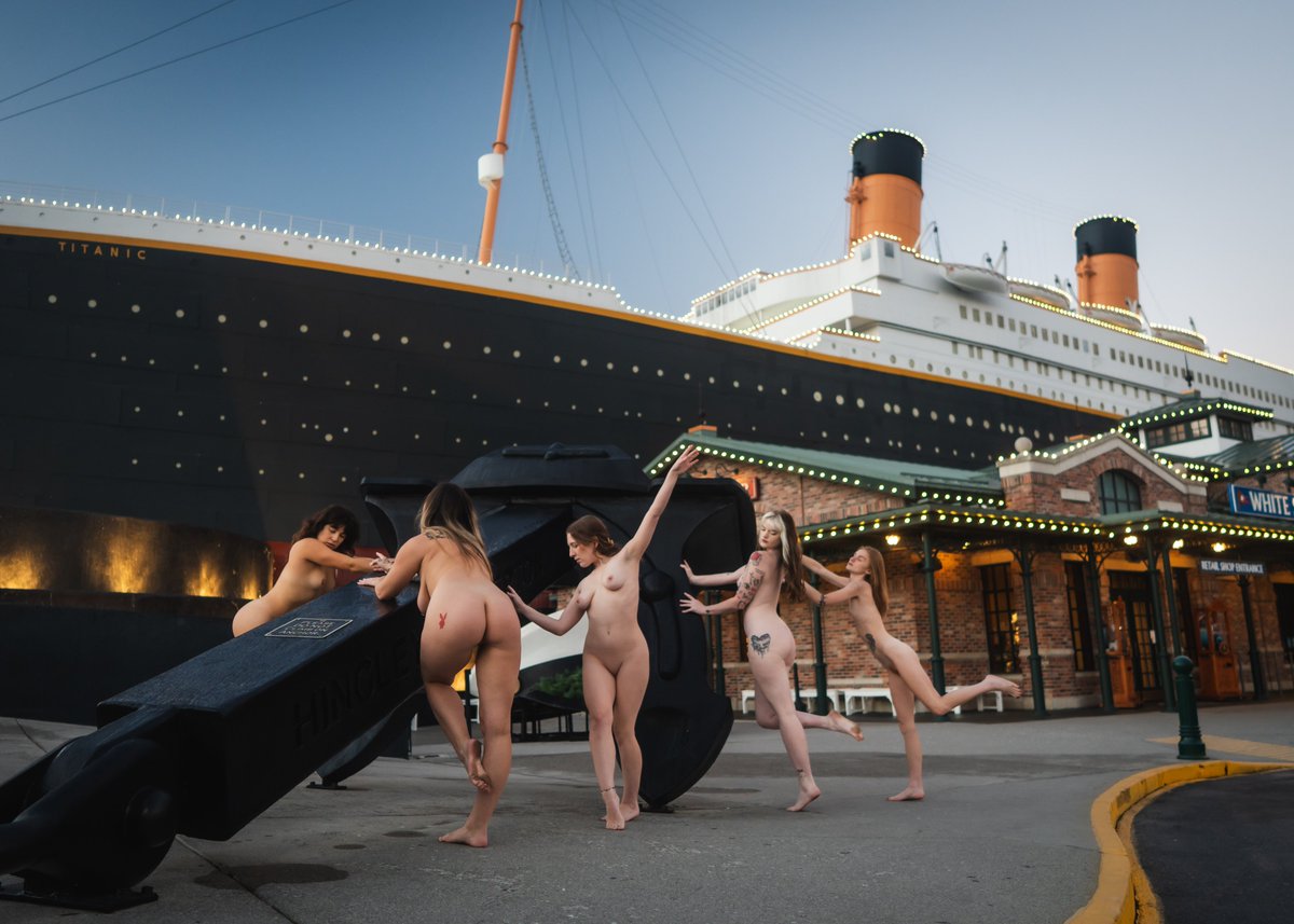 marratography's tweet photo. Titanic with @chlobody @circeascending @Favoritefreak69 @imnotmariestar and Sam https://t.co/QcyMGLDsyN