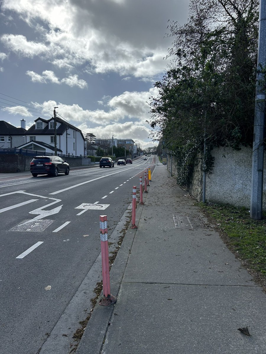 FergusPMcGrath's tweet image. Day 91 of 100 / Round 8 ✅

Suburbs, today, and another mild afternoon in Dublin.  

#100DaysOfWalking
#Mild⛅️