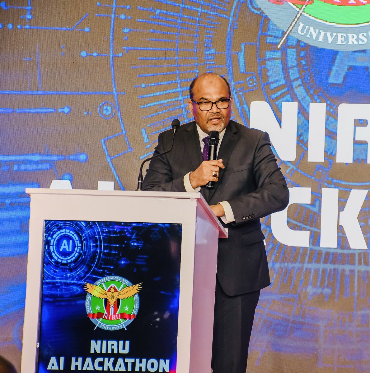 Shaukat Abdulrazak,PhD,EBS tweet media