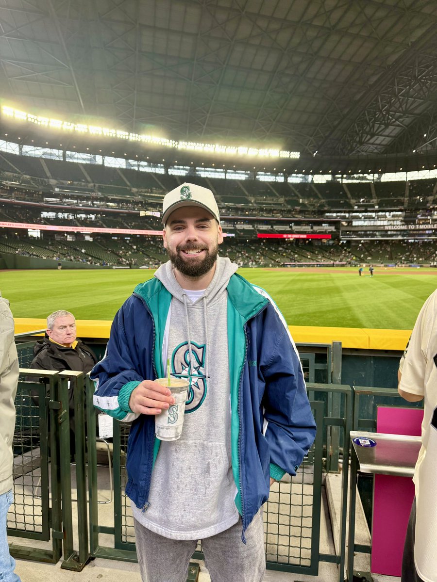 Logan’s League tweet media