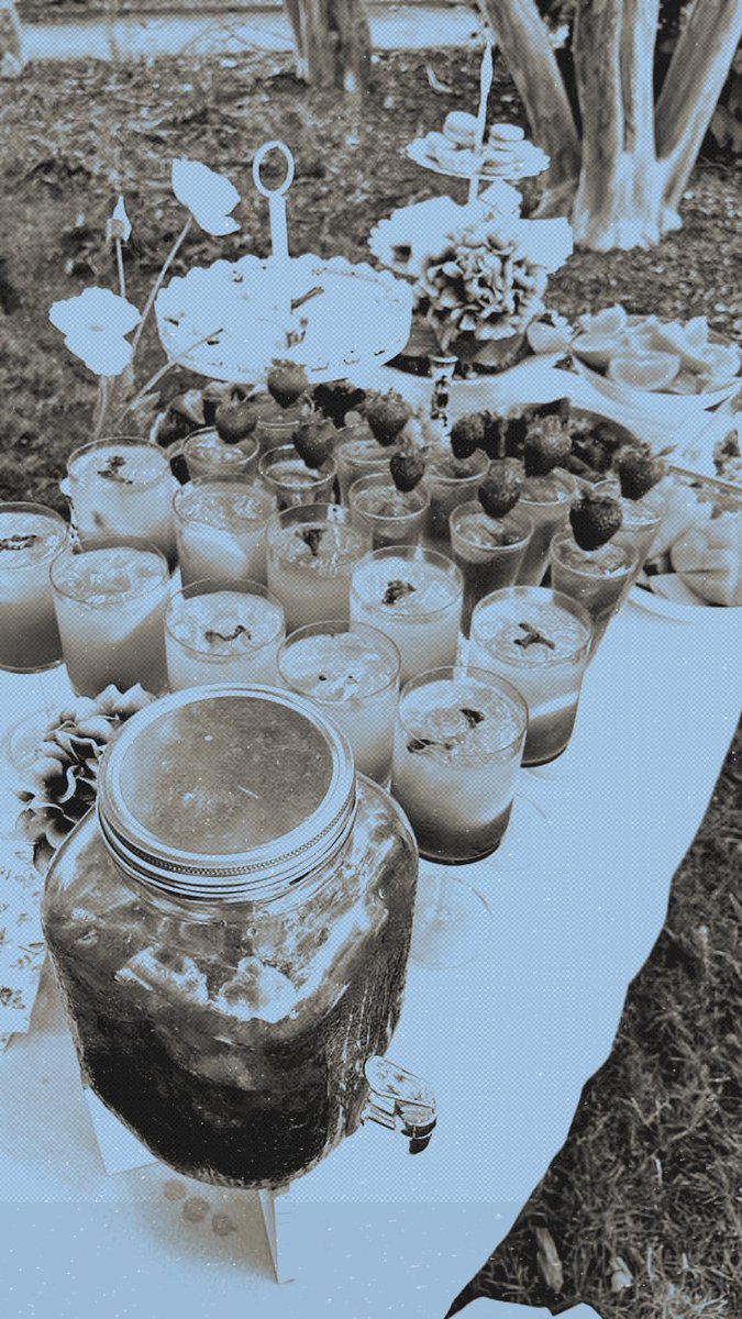 empathizin's tweet image. #𝒆𝒎𝒎𝒂ℬ𝒟𝒂𝒚 ───  welcome,  everyone !

i  hope  have  fun  and  enjoy  what  I've  prepared  for  you  today.