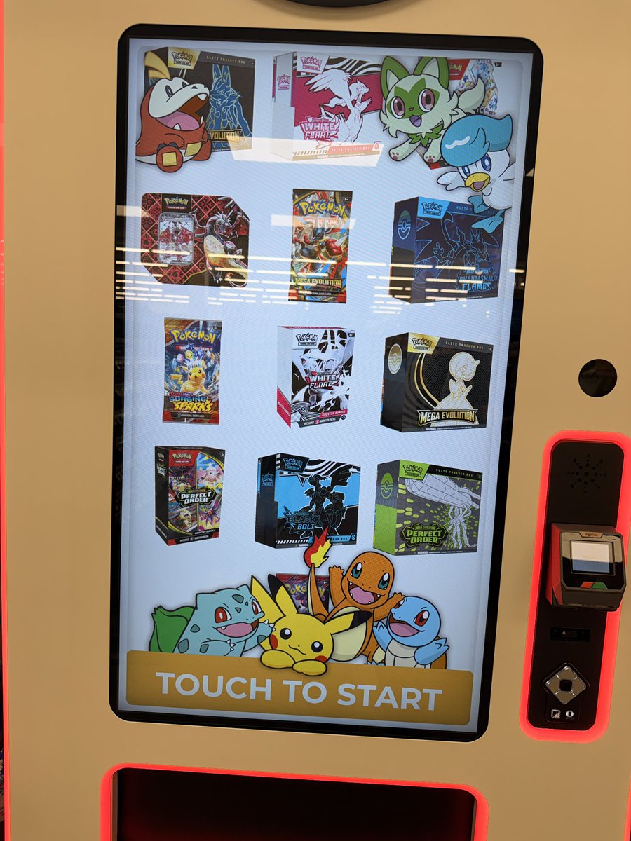 BritBrat tweet media