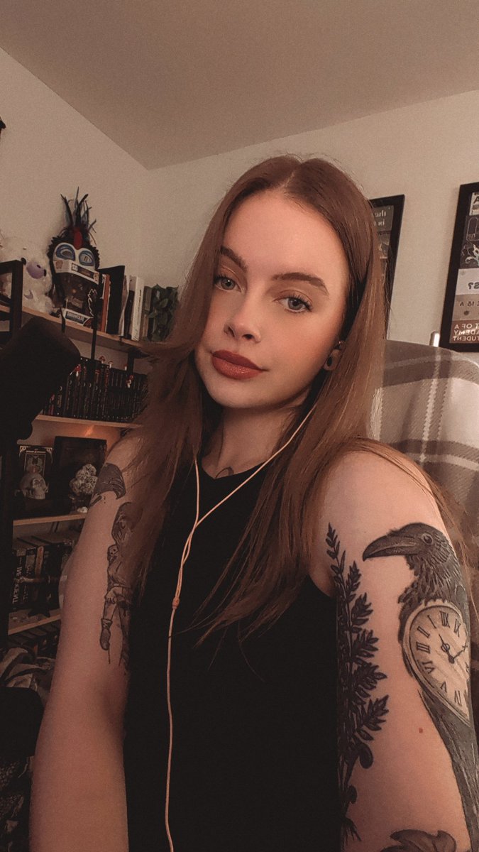 Alildore tweet media