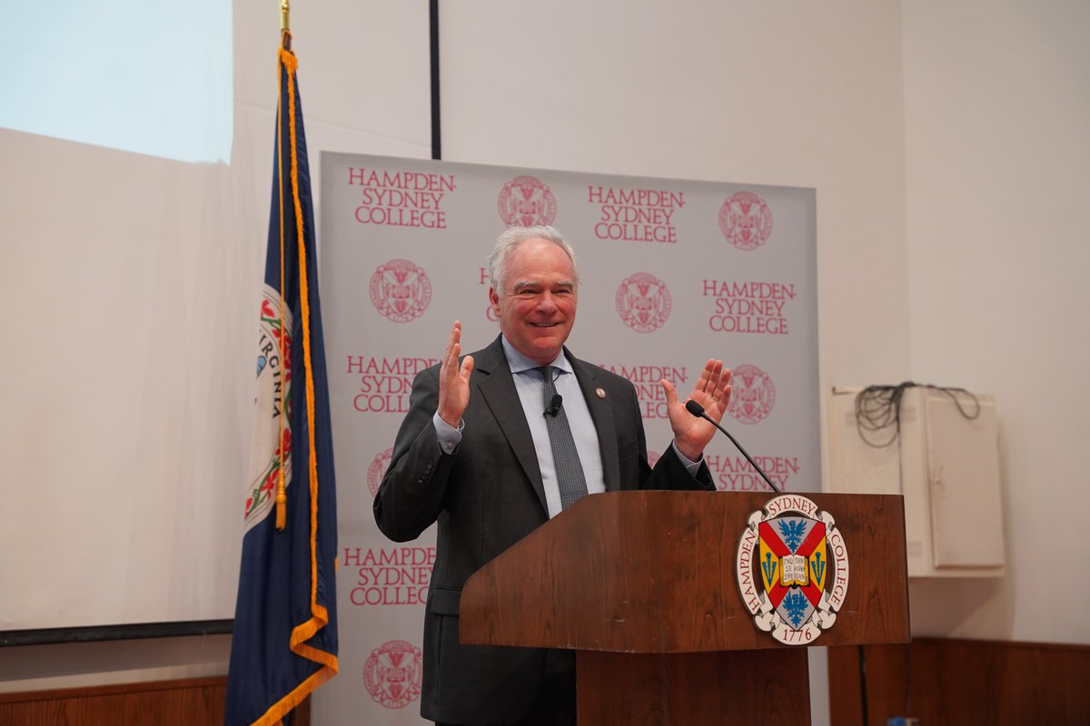 Senator Tim Kaine tweet media