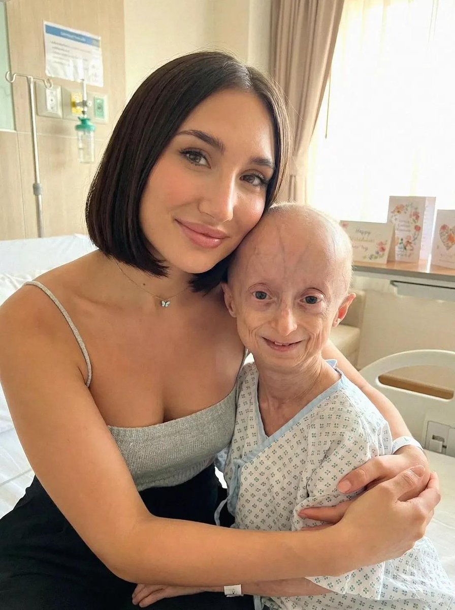 Sarah Sam tweet media