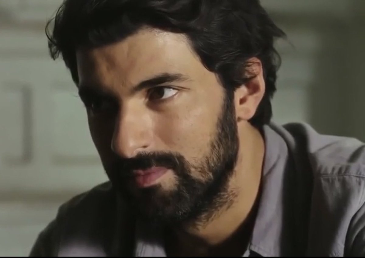 RiittaTheuma's tweet photo. Elif &amp; Ömer..♥️♥️

#TubaBüyüküstün 
#EnginAkyürek 
#EnTuForever
#KaraParaAşk https://t.co/dsdDS9BBJ6