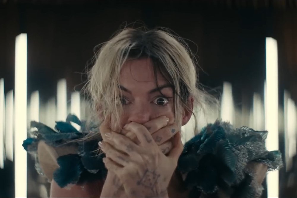 Horror/Thriller films releasing in April 2026 and where to watch them!  

a thread🎭: