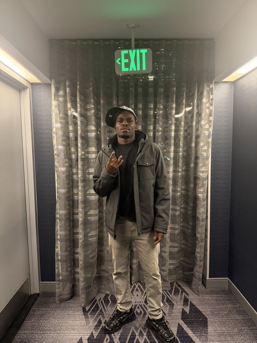 iamkyvon's tweet photo. https://t.co/e3imt7UWS3
