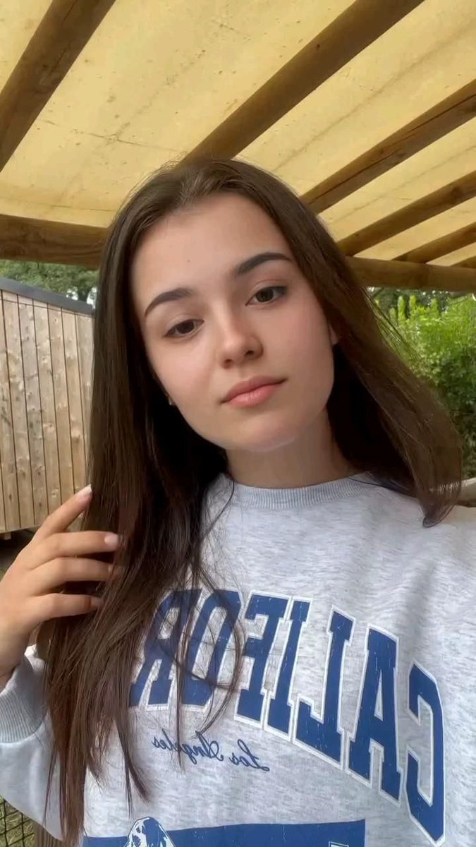 Happy New month 🥳💕🎉