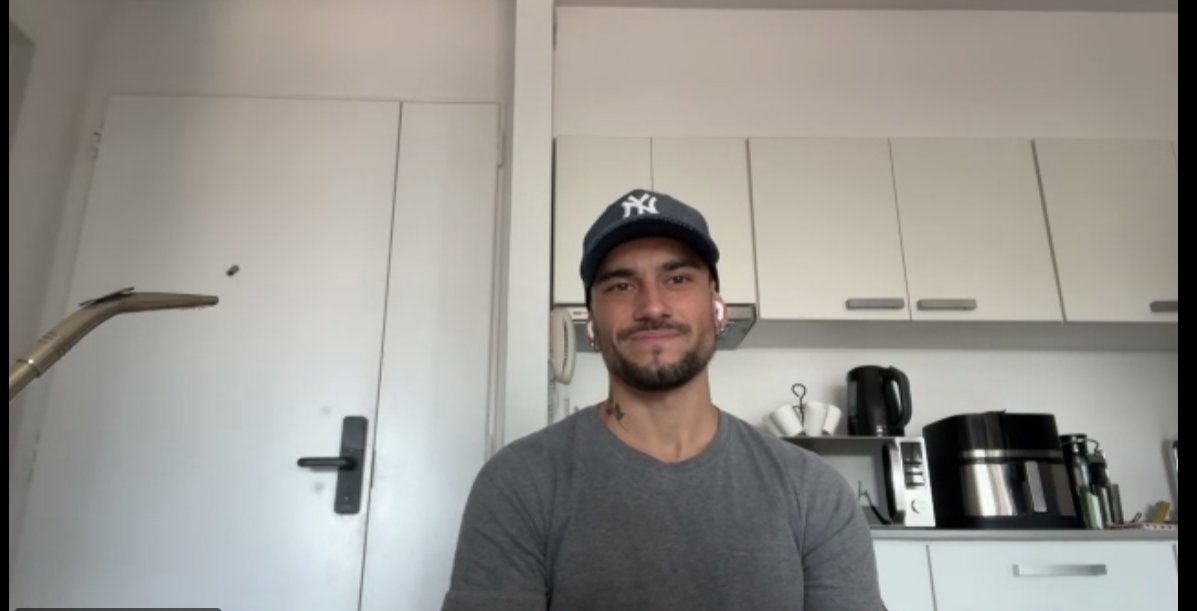 Agus Bernasconi | Lado B tweet media