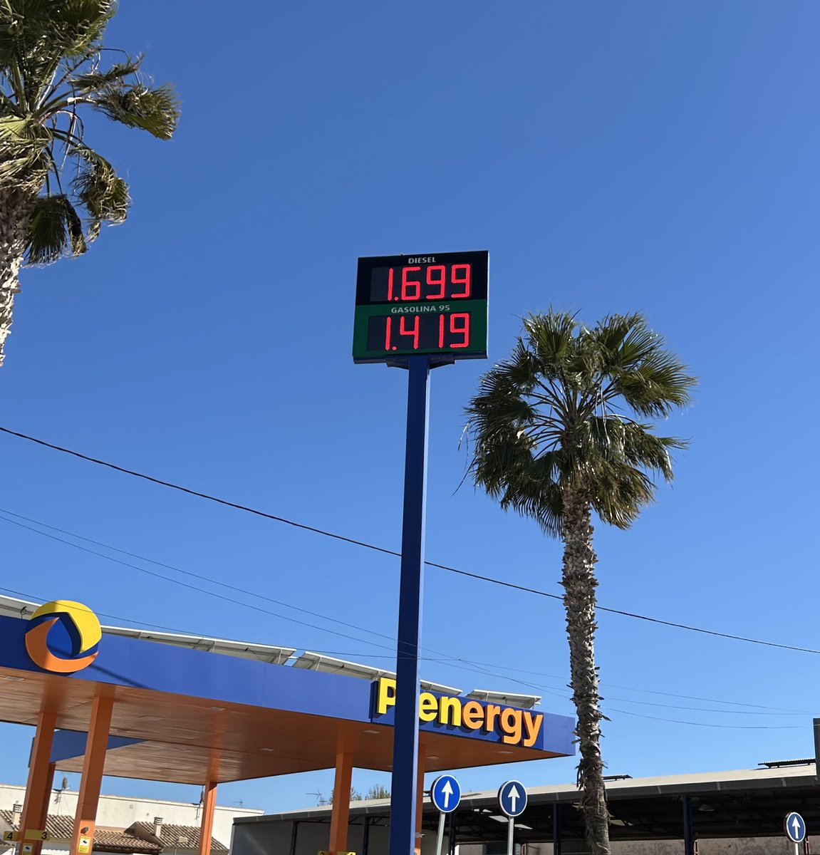 Murcia con Limón tweet media