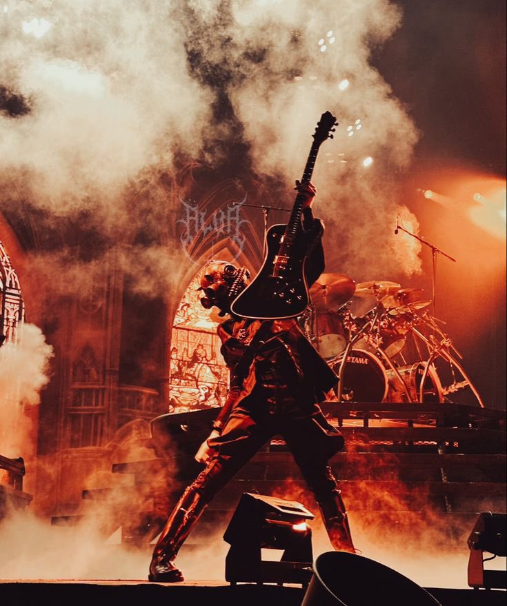 ver 🦷🦇🥩 || missing phantom tweet media