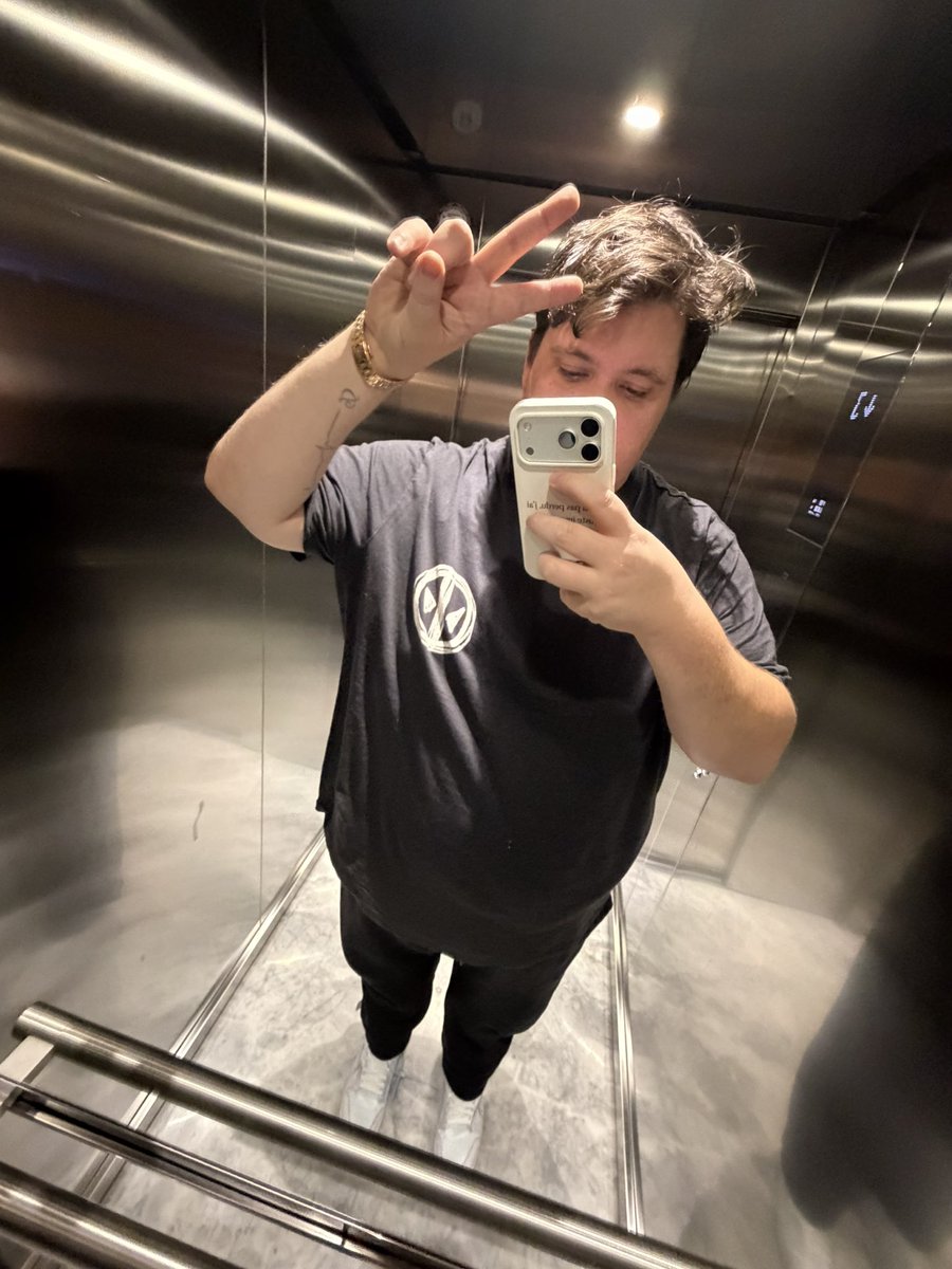 TeufeurS tweet media