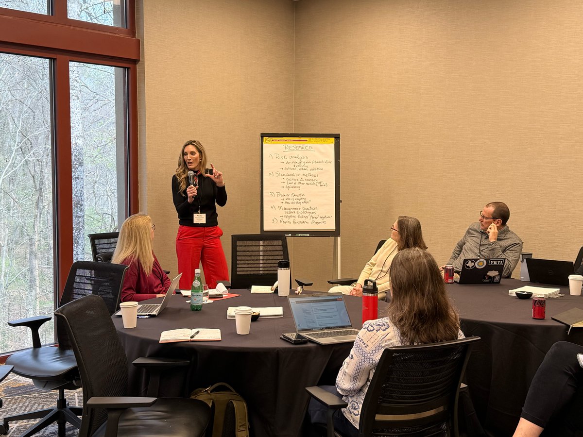 afdonews's tweet image. #AFDO convened 121 #foodsafety leaders in Atlanta for the #HealthyPeople2030 Workgroup Meeting. Experts from #publichealth, academia, regulatory, and industry sectors discussed norovirus at retail, root cause analysis, Salmonella and One Health.

🎥 ow.ly/aWf650YBu9J