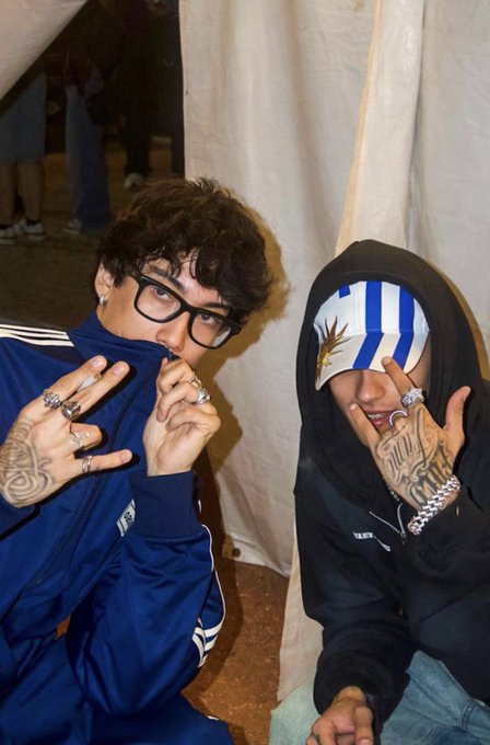 SATISFECHO CON MI CAMPERA DE INMORTAL tweet media