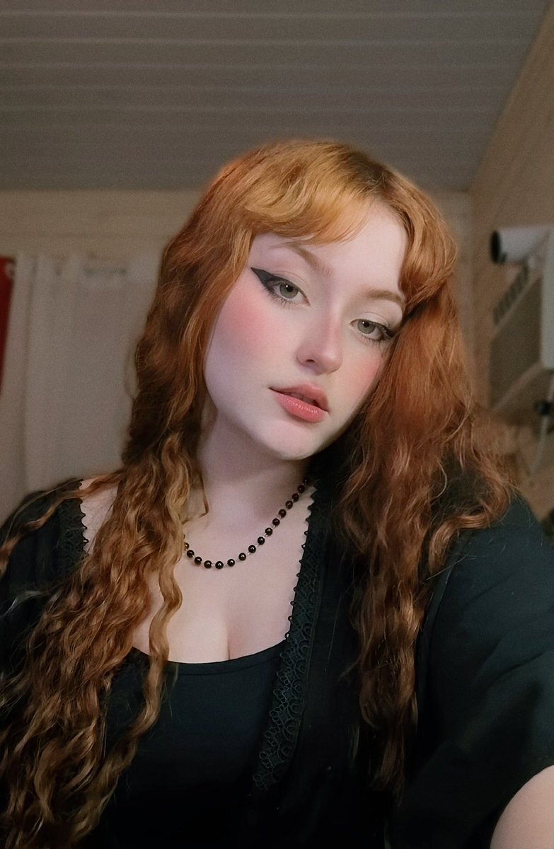 🅻🆄🅰 ꩜ 18/04 🎂 tweet media