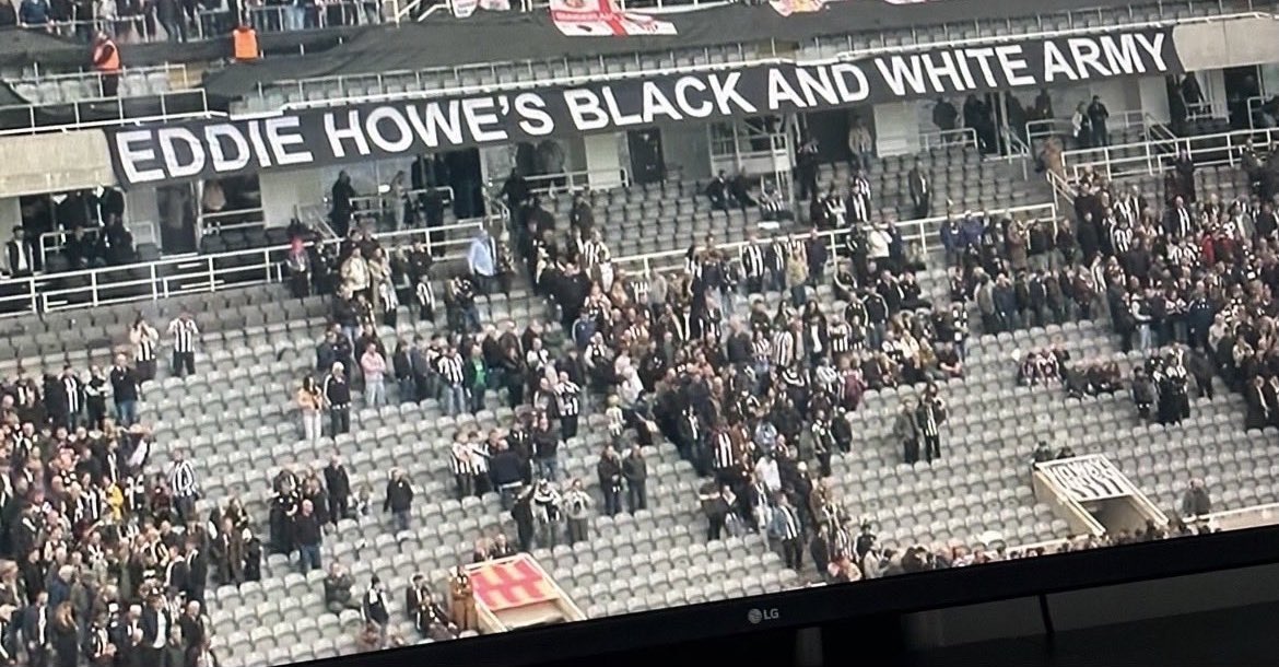 Rejected Manager tweet media