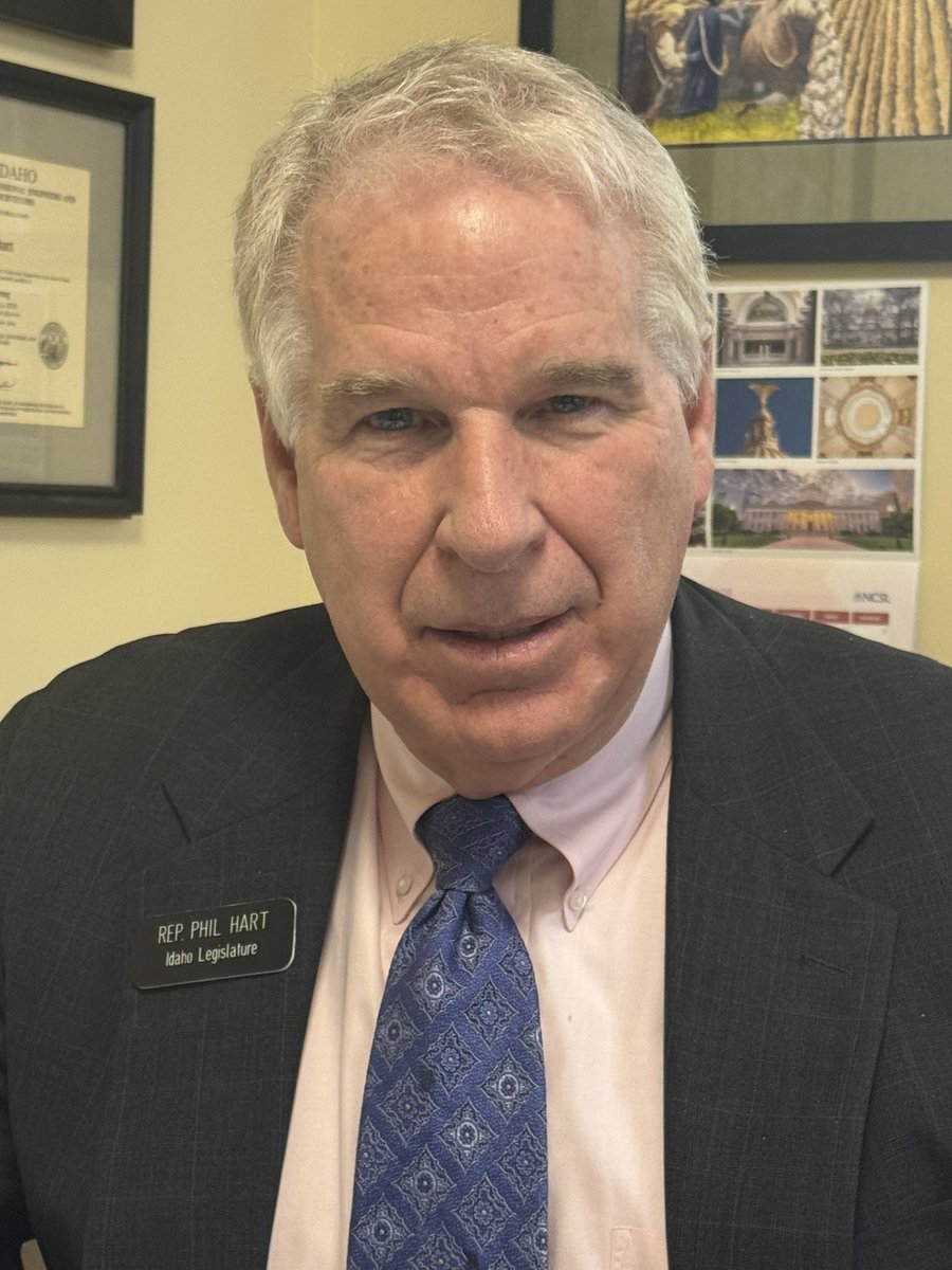 Senator Phil Hart tweet media