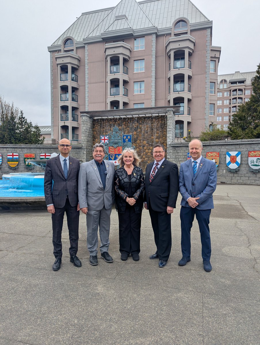 David L. Williams tweet media