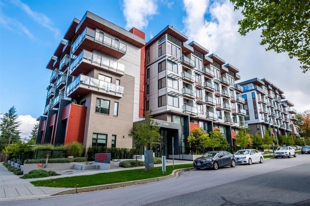 HoneyBadger Charging tweet media