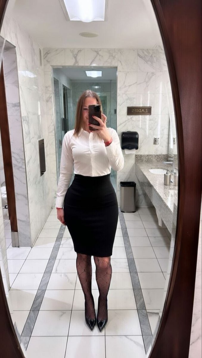 Today's work fit #fit #WorkMode #OfficeLife
